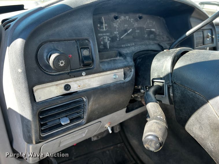 image for item ID9746 1997 Ford F450 Super Duty  utility / service truck