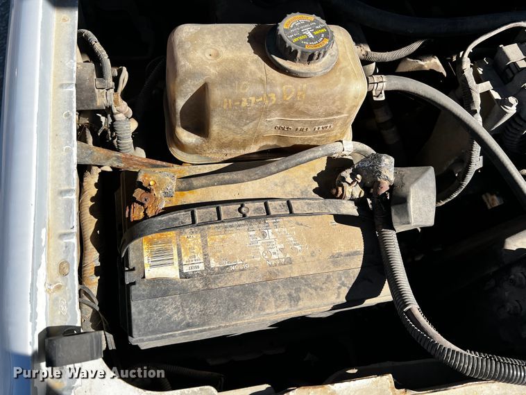 image for item ID9746 1997 Ford F450 Super Duty  utility / service truck