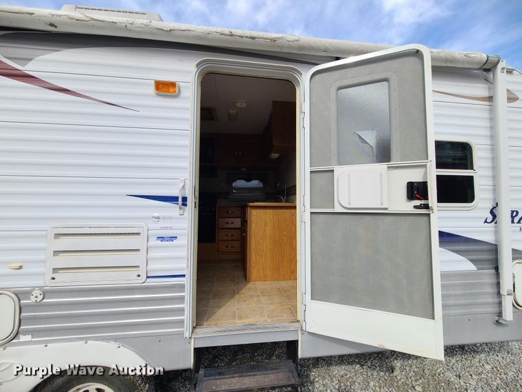 image for item IF9303 2005 Keystone Sprinter 259RBS  camper