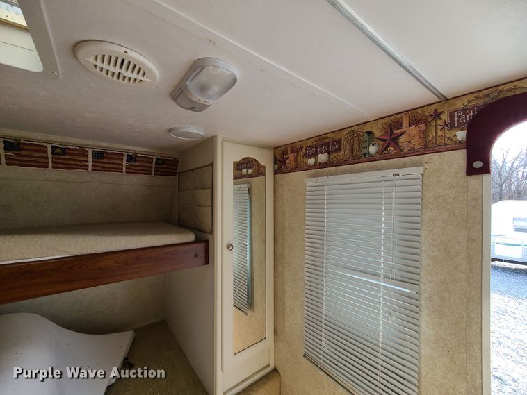 image for item IF9307 2005 Keystone Outback 23RS  camper