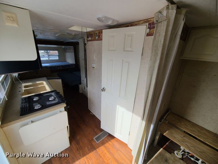 image for item IF9307 2005 Keystone Outback 23RS  camper