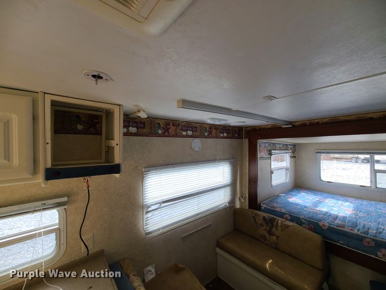 image for item IF9307 2005 Keystone Outback 23RS  camper