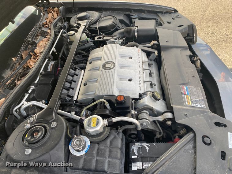 image for item IG9568 1998 Cadillac Krystal Koach  hearse