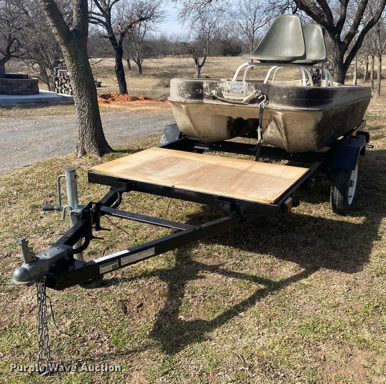 image for item IG9714 1985 Charloma Changzhou  boat