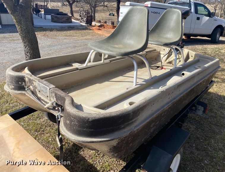 image for item IG9714 1985 Charloma Changzhou  boat