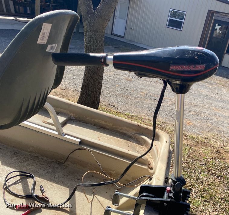 image for item IG9714 1985 Charloma Changzhou  boat