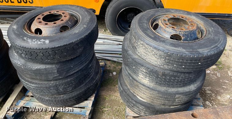 image for item IJ9702 (8) 10R22.5 tires and wheels