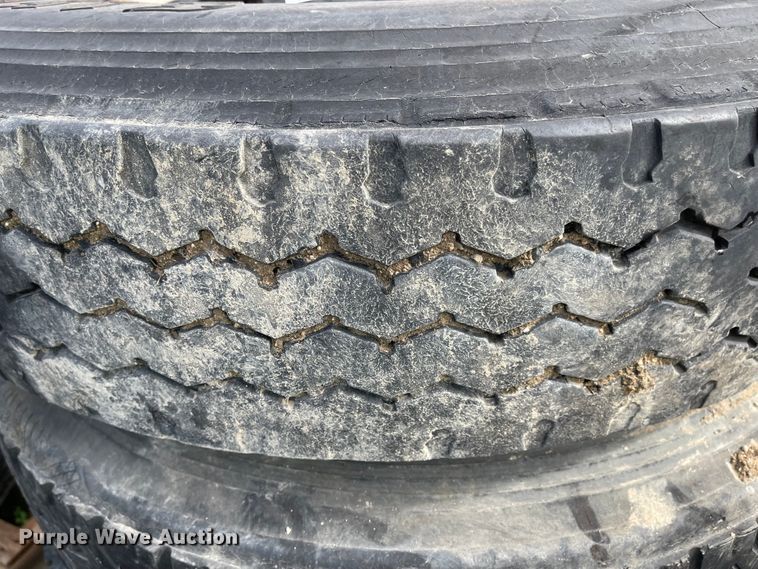 image for item IJ9710 (8) tires and wheels