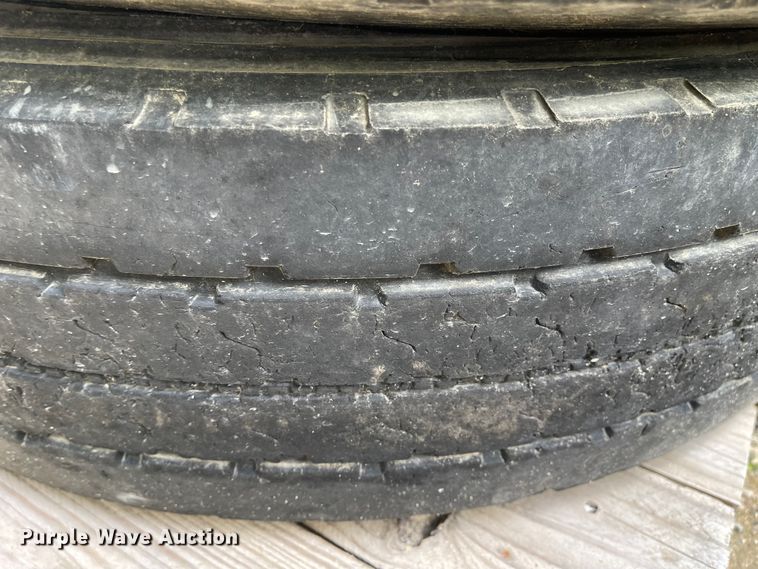 image for item IJ9712 (8) 11R22.5 tires and wheels