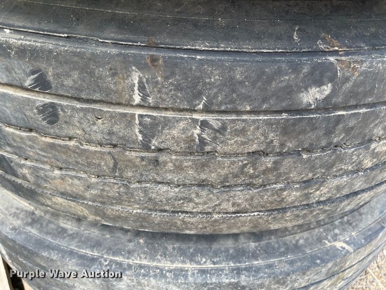 image for item IJ9715 (8) 11R22.5 tires and wheels