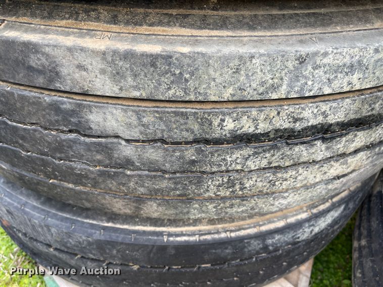 image for item IJ9715 (8) 11R22.5 tires and wheels