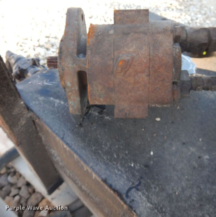 image for item IM9585 Hydraulic tank