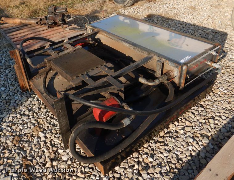 image for item IM9586 Tanks