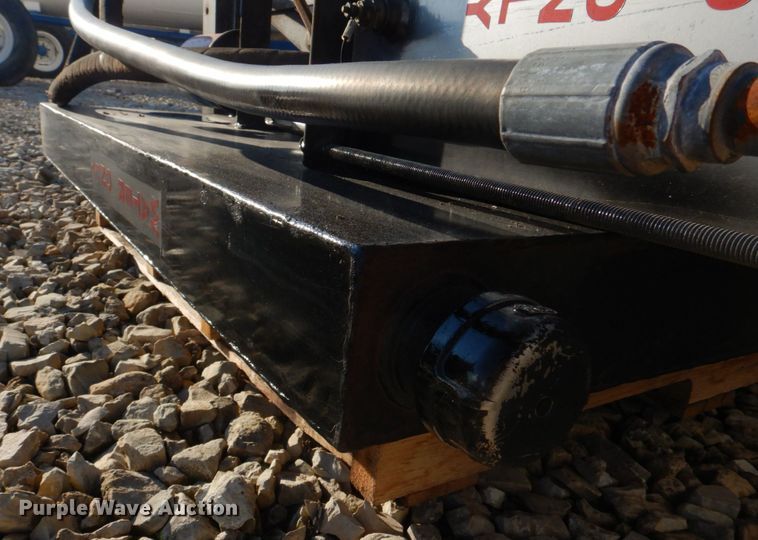 image for item IM9586 Tanks