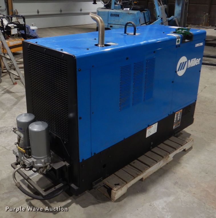 image for item IM9623 Miller Big Blue Air Pak  welder/generator