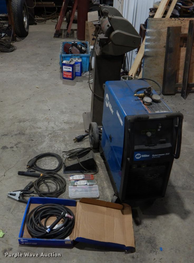 image for item IM9624 Miller Syncrowave 210  welder