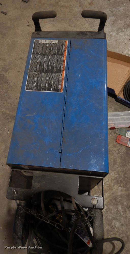 image for item IM9624 Miller Syncrowave 210  welder