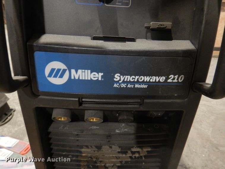 image for item IM9624 Miller Syncrowave 210  welder