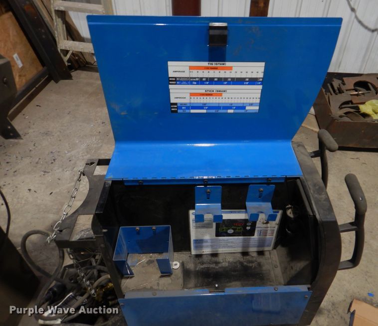 image for item IM9624 Miller Syncrowave 210  welder