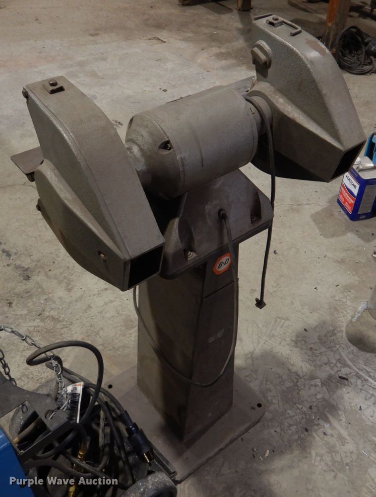 image for item IM9624 Miller Syncrowave 210  welder