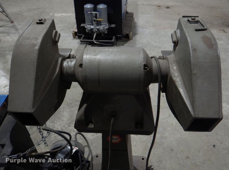 image for item IM9624 Miller Syncrowave 210  welder