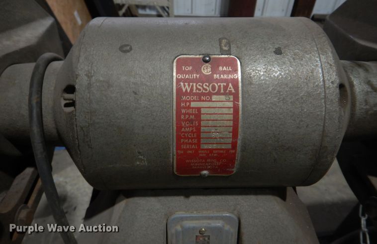 image for item IM9624 Miller Syncrowave 210  welder