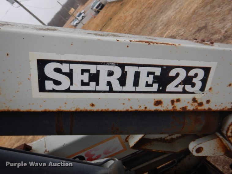 image for item IM9628 1986 International F2674  crane truck