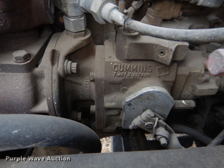 image for item IM9628 1986 International F2674  crane truck