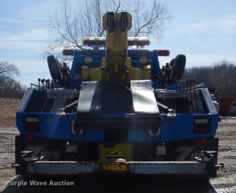 image for item IM9631 1999 Dodge Ram 3500  tow truck