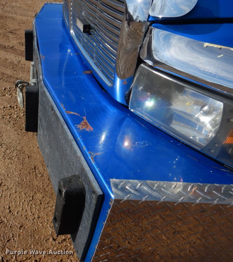 image for item IM9631 1999 Dodge Ram 3500  tow truck