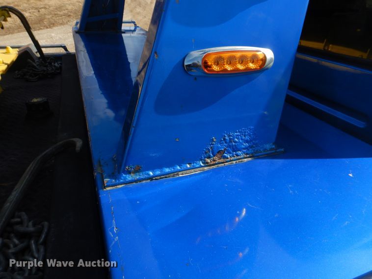 image for item IM9631 1999 Dodge Ram 3500  tow truck