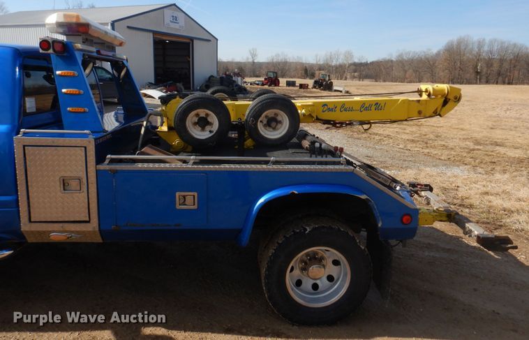 image for item IM9631 1999 Dodge Ram 3500  tow truck