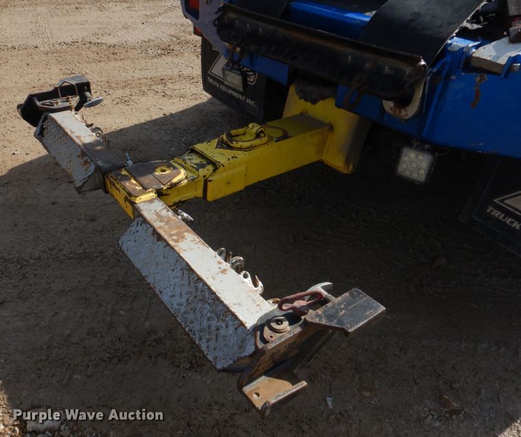 image for item IM9631 1999 Dodge Ram 3500  tow truck