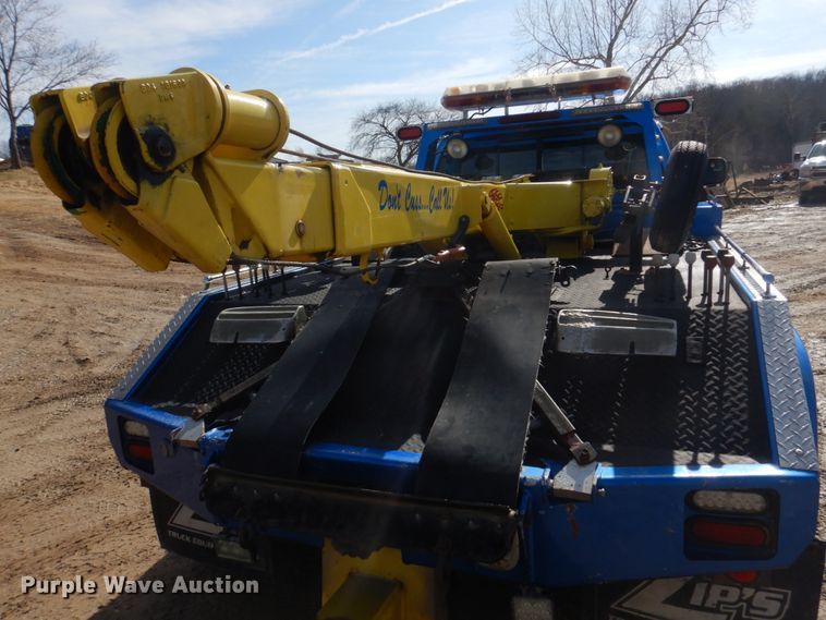 image for item IM9631 1999 Dodge Ram 3500  tow truck