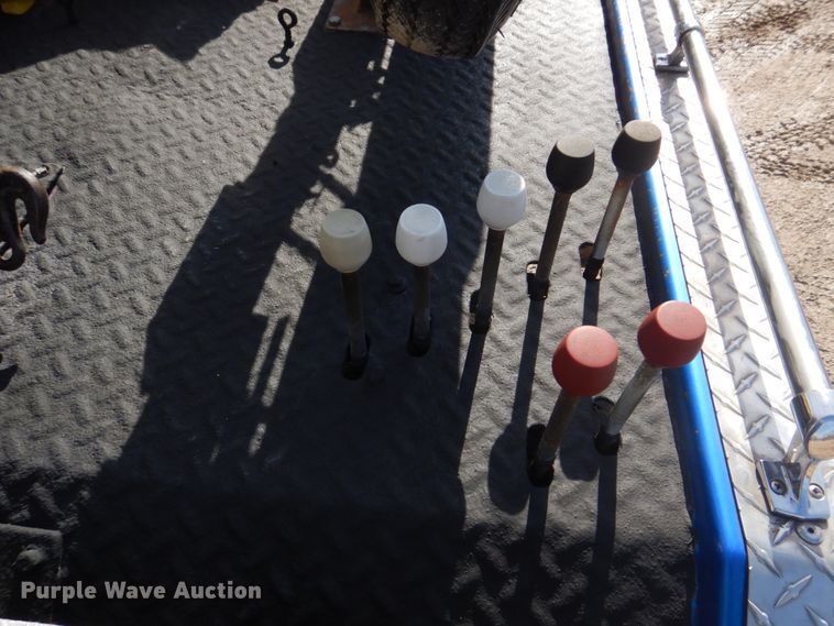 image for item IM9631 1999 Dodge Ram 3500  tow truck