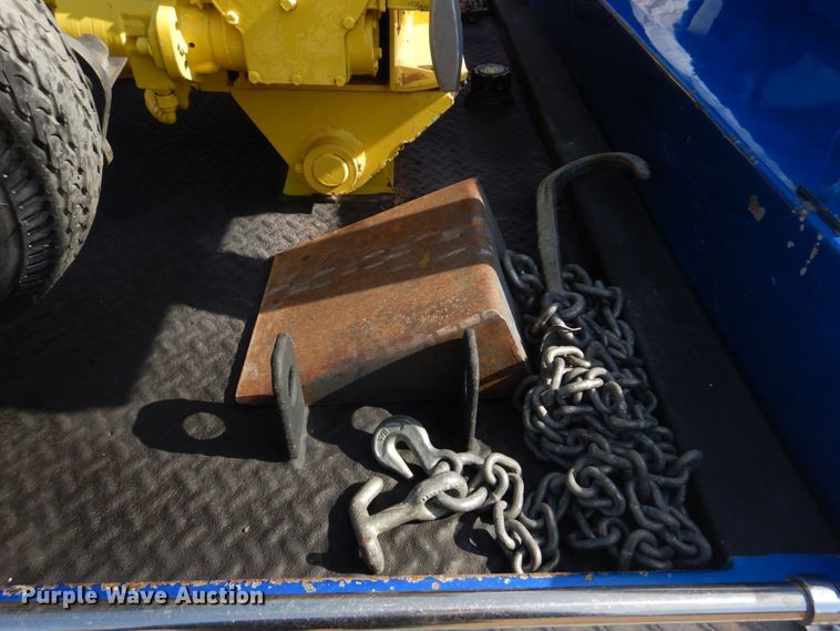 image for item IM9631 1999 Dodge Ram 3500  tow truck