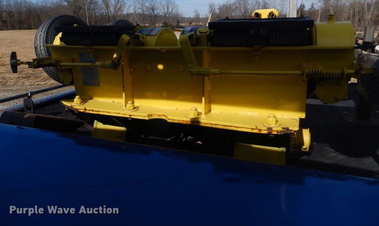 image for item IM9631 1999 Dodge Ram 3500  tow truck