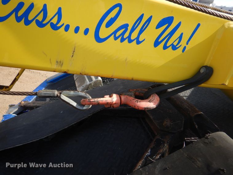 image for item IM9631 1999 Dodge Ram 3500  tow truck