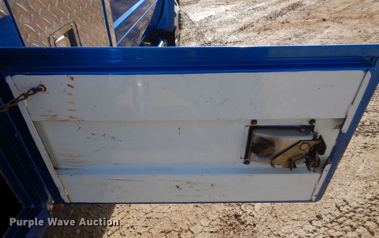 image for item IM9631 1999 Dodge Ram 3500  tow truck