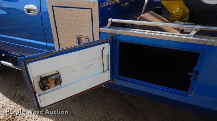 image for item IM9631 1999 Dodge Ram 3500  tow truck