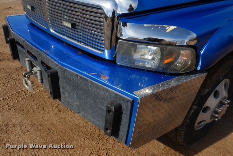 image for item IM9631 1999 Dodge Ram 3500  tow truck