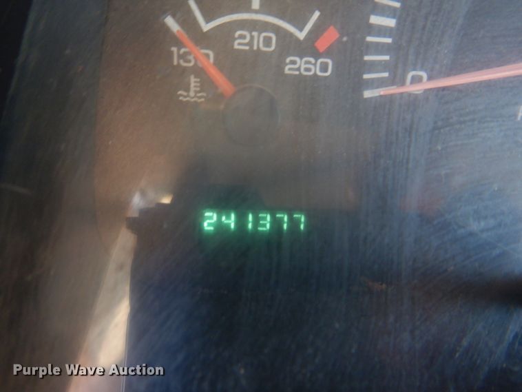 image for item IM9631 1999 Dodge Ram 3500  tow truck