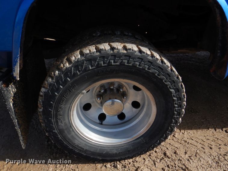 image for item IM9631 1999 Dodge Ram 3500  tow truck