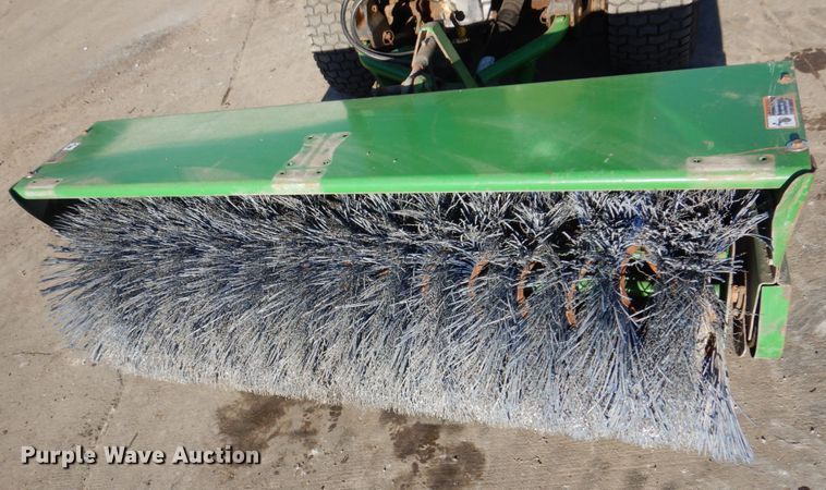 image for item IM9786 John Deere 1445  lawn mower