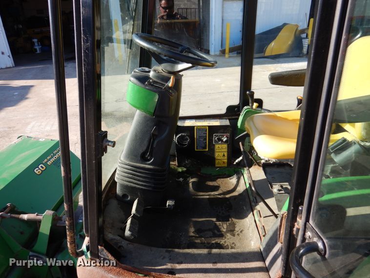 image for item IM9786 John Deere 1445  lawn mower