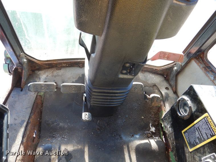 image for item IM9786 John Deere 1445  lawn mower