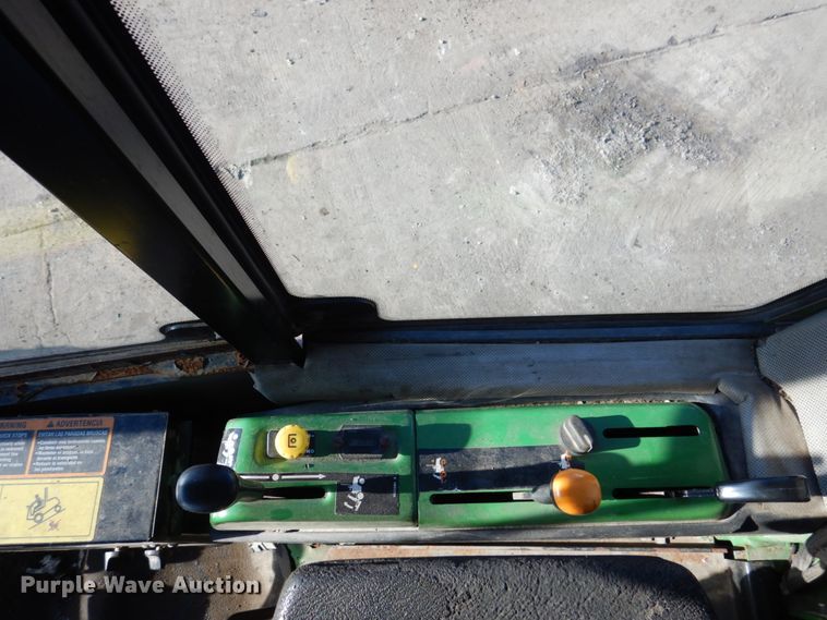 image for item IM9786 John Deere 1445  lawn mower