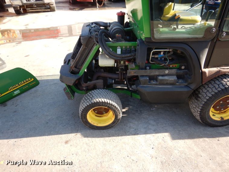 image for item IM9786 John Deere 1445  lawn mower