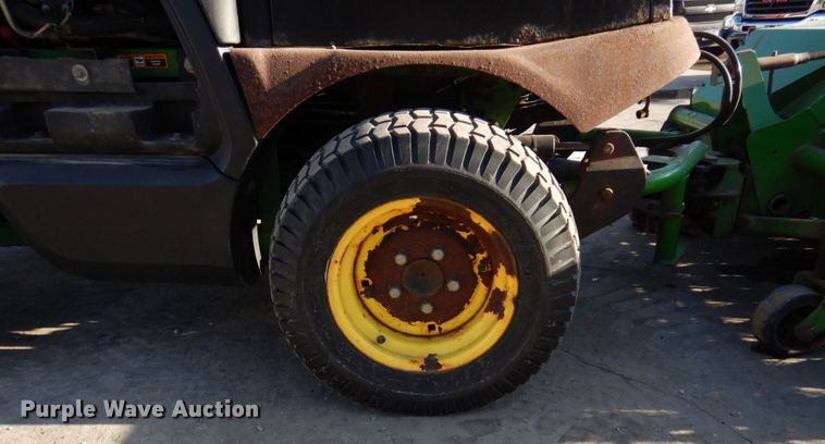 image for item IM9786 John Deere 1445  lawn mower