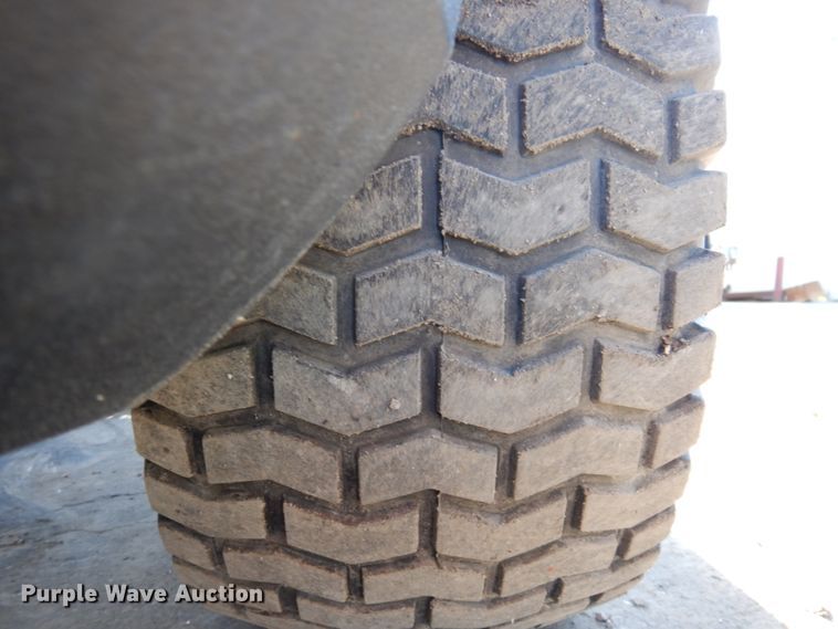 image for item IM9786 John Deere 1445  lawn mower